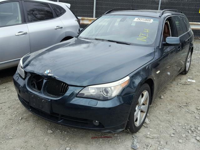 WBANN73517CN04800 - 2007 BMW 530 XIT GREEN photo 2