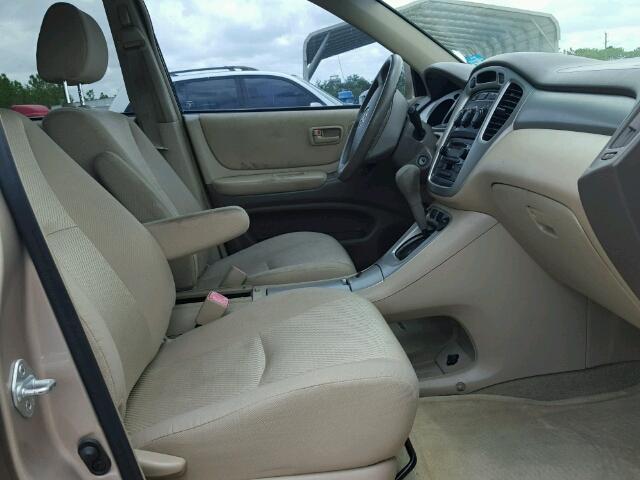 JTEGD21A450121719 - 2005 TOYOTA HIGHLANDER GOLD photo 5