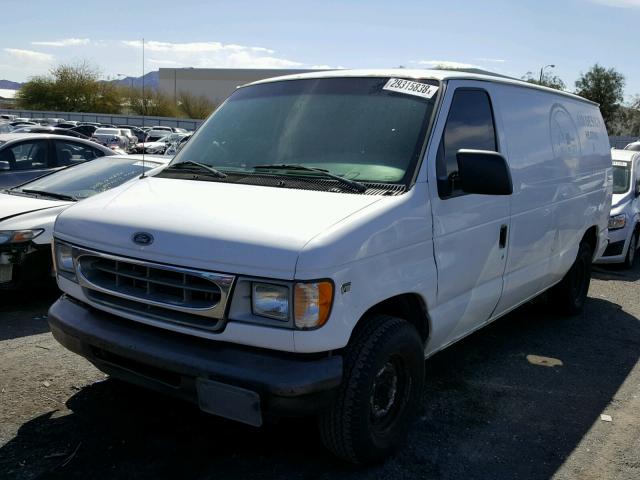 1FTRE14W9YHB26688 - 2000 FORD ECONOLINE WHITE photo 2