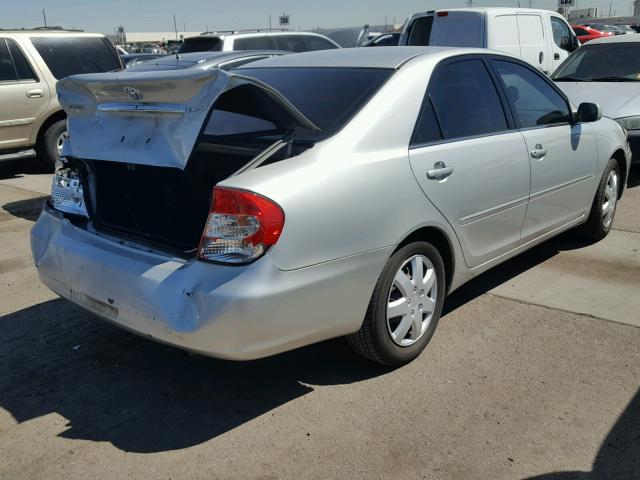 4T1BE32K22U612332 - 2002 TOYOTA CAMRY LE SILVER photo 4