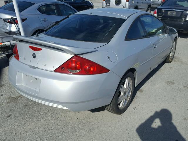 1ZWHT61L025622568 - 2002 MERCURY COUGAR V6 SILVER photo 4