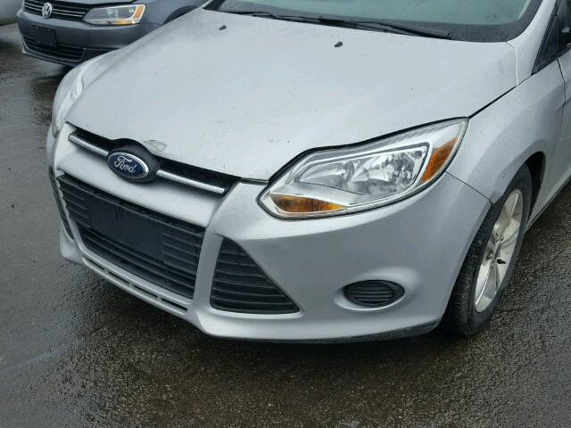 1FADP3F27EL251648 - 2014 FORD FOCUS SE SILVER photo 9