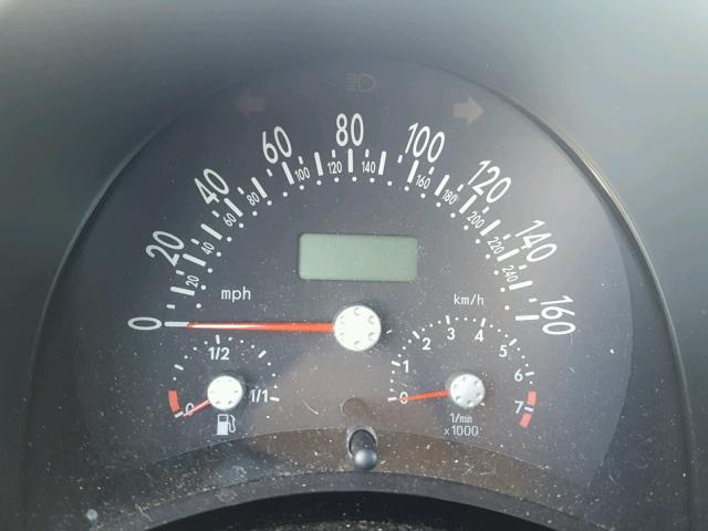 3VWED21C42M446745 - 2002 VOLKSWAGEN NEW BEETLE 银色 照片 8