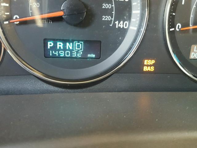 1J8HH58N16C128367 - 2006 JEEP COMMANDER WHITE photo 8