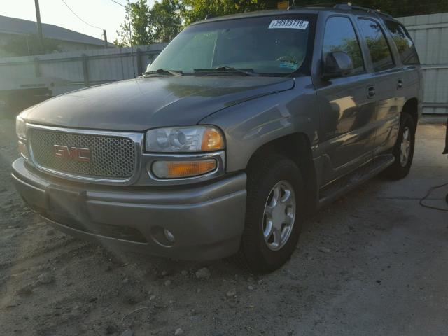 1GKEK63U25J236088 - 2005 GMC YUKON DENA SILVER photo 2