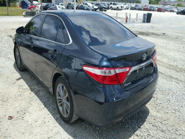 4T1BF1FK6FU936482 - 2015 TOYOTA CAMRY LE შავი ფოტო 3