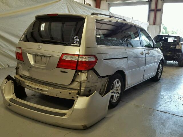 5FNRL38446B413895 - 2006 HONDA ODYSSEY EX SILVER photo 4