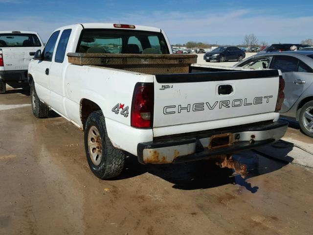 1GCEK19Z76Z252839 - 2006 CHEVROLET SILVERADO WHITE photo 3