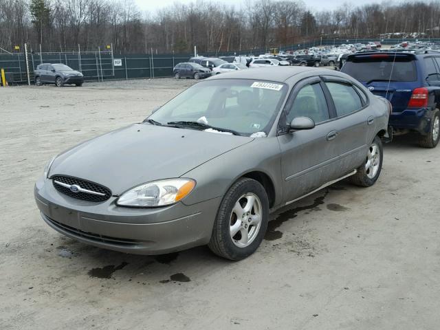 1FAFP55U12A201827 - 2002 FORD TAURUS SES GRAY photo 2