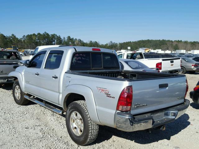 3TMLU42N78M019218 - 2008 TOYOTA TACOMA DOU SILVER photo 3