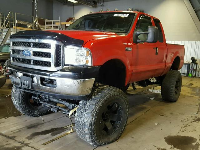 1FTSX31F9YEA34364 - 2000 FORD F350 SRW S RED photo 2