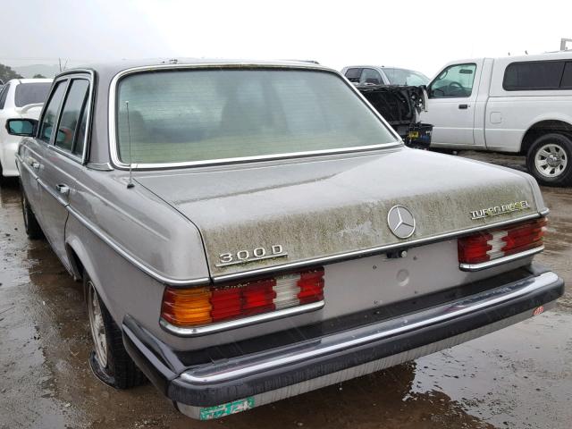 WDBAB33C7FA228522 - 1985 MERCEDES-BENZ 300 D GRAY photo 3