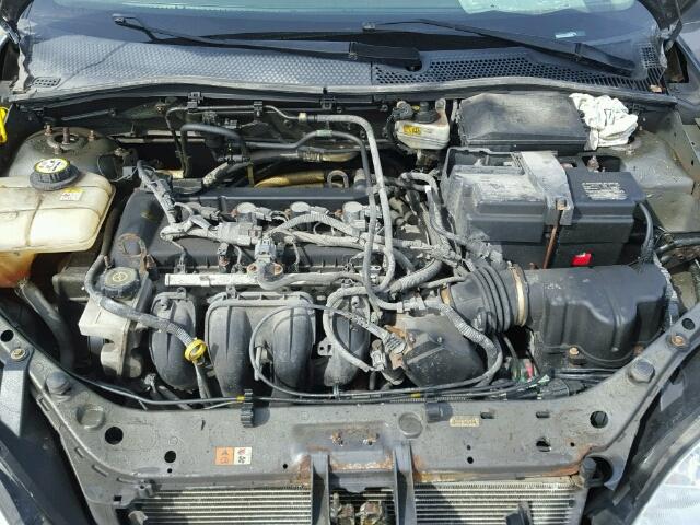 1FAFP34NX6W236034 - 2006 FORD FOCUS ZX4 GRAY photo 7