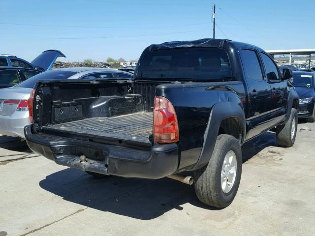 3TMJU4GN0EM163690 - 2014 TOYOTA TACOMA DOU BLACK photo 4