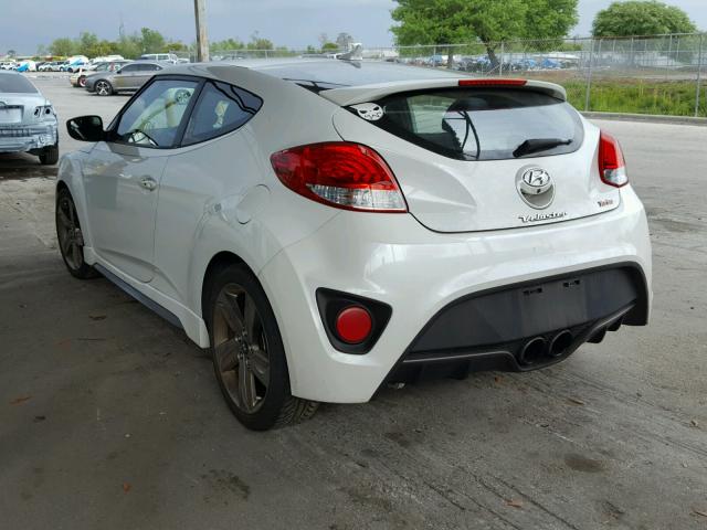 KMHTC6AE2FU226149 - 2015 HYUNDAI VELOSTER T WHITE photo 3