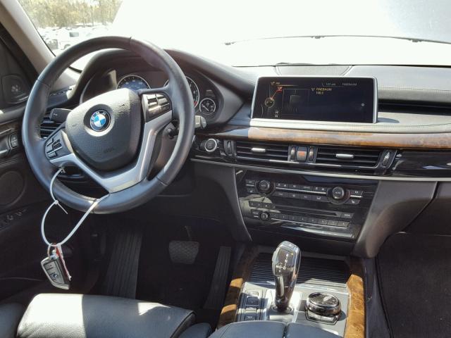 5UXKR6C56F0J77085 - 2015 BMW X5 XDRIVE5 SILVER photo 9