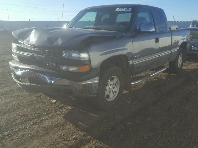 1GCEK19T5YE200194 - 2000 CHEVROLET SILVERADO GRAY photo 2