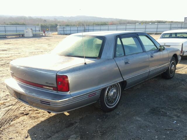 1G3CX52K6S4320326 - 1995 OLDSMOBILE 98 REGENCY GRAY photo 4