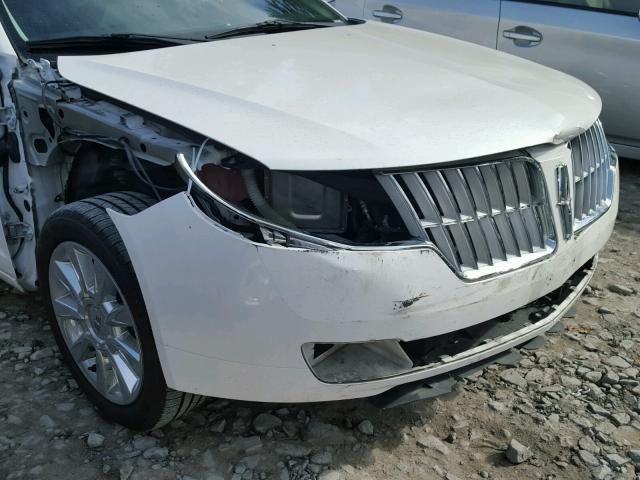 3LNDL2L37CR822675 - 2012 LINCOLN MKZ HYBRID WHITE photo 9