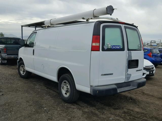 1GCGG25V761123629 - 2006 CHEVROLET EXPRESS G2 WHITE photo 3