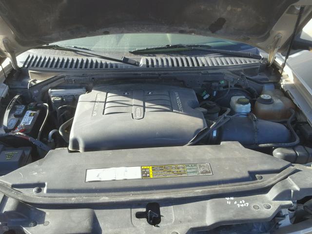 5LMFU28R54LJ10164 - 2004 LINCOLN NAVIGATOR BEIGE photo 7