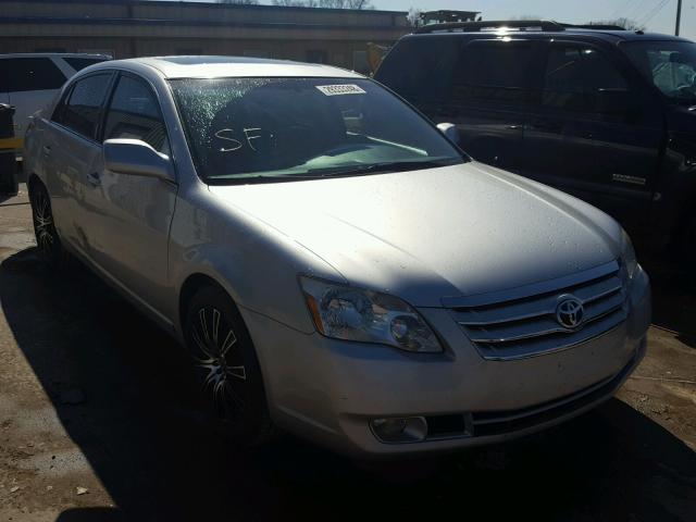 4T1BK36B55U061594 - 2005 TOYOTA AVALON XL SILVER photo 1