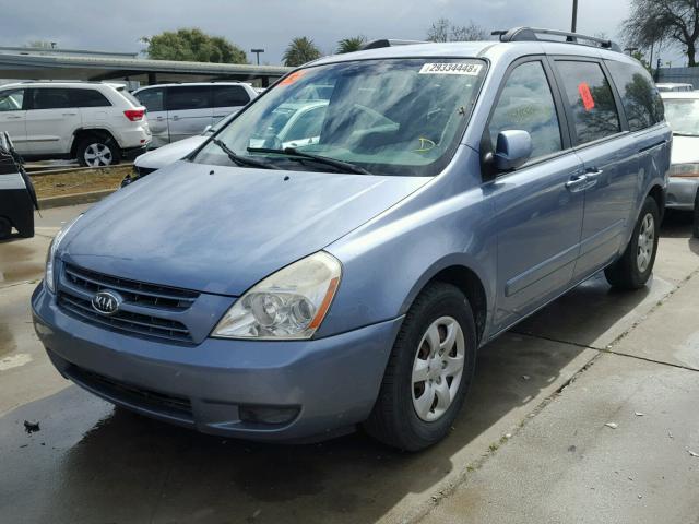 KNDMB233686208244 - 2008 KIA SEDONA EX BLUE photo 2