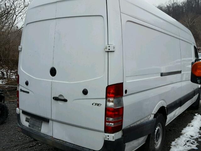 WD3PE8CB7C5705018 - 2012 MERCEDES-BENZ SPRINTER 2 WHITE photo 4