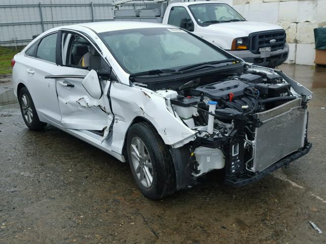 5NPE24AF2FH226501 - 2015 HYUNDAI SONATA SE WHITE photo 1