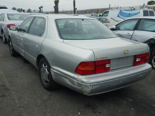 JT8BH28F4Y0175948 - 2000 LEXUS LS 400 SILVER photo 3