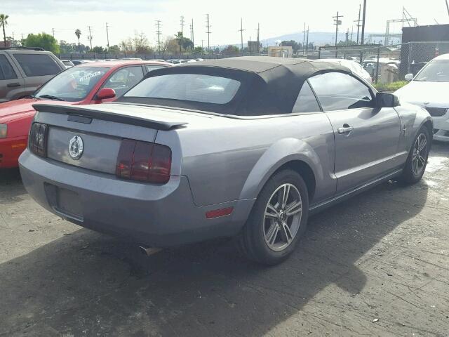 1ZVHT84N775215237 - 2007 FORD MUSTANG GRAY photo 4