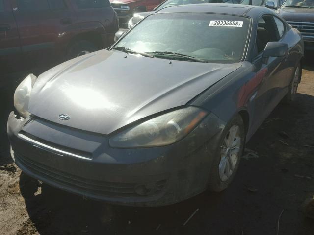 KMHHM66D58U279904 - 2008 HYUNDAI TIBURON GS GRAY photo 2