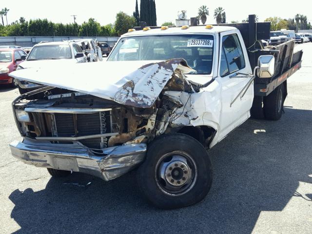 1FDJF3716EPA45778 - 1984 FORD F350 WHITE photo 2