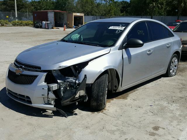 1G1PA5SHXE7234214 - 2014 CHEVROLET CRUZE LS SILVER photo 2