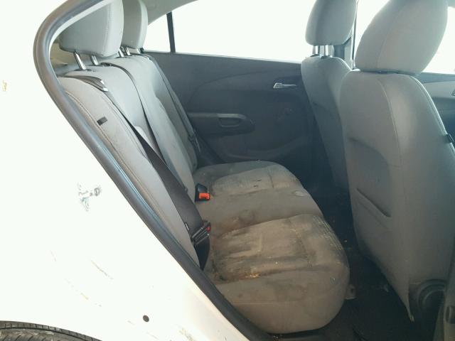 1G1JA5SHXC4185536 - 2012 CHEVROLET SONIC LS თეთრი ფოტო 6