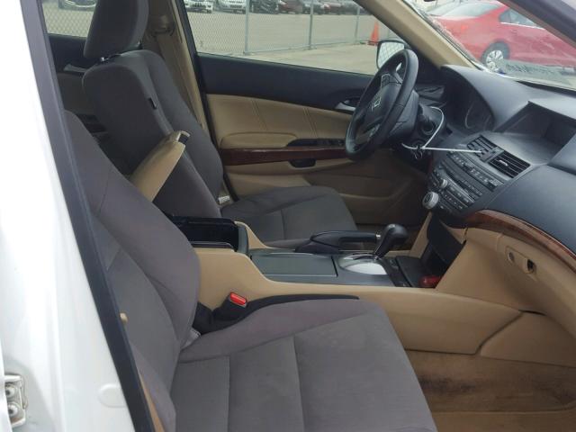 1HGCP2F89CA182928 - 2012 HONDA ACCORD EXL WHITE photo 5