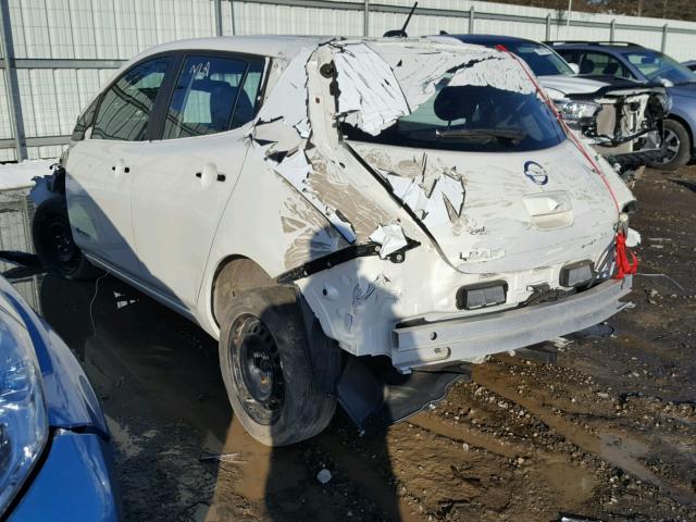 1N4AZ0CP1DC425563 - 2013 NISSAN LEAF S WHITE photo 3