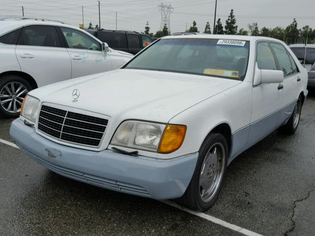 WDBGA51E4PA105310 - 1993 MERCEDES-BENZ 500 SEL WHITE photo 2