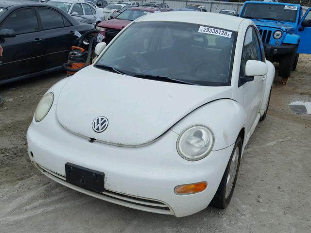 3VWBB61C6WM030511 - 1998 VOLKSWAGEN NEW BEETLE თეთრი ფოტო 2