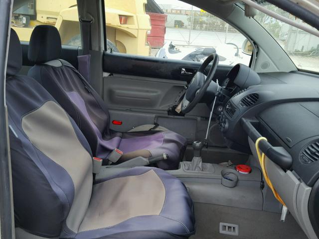 3VWBB61C6WM030511 - 1998 VOLKSWAGEN NEW BEETLE თეთრი ფოტო 5