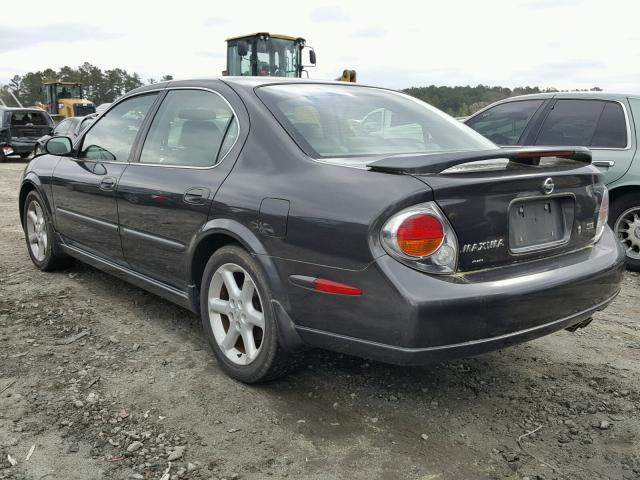 JN1DA31DX2T430852 - 2002 NISSAN MAXIMA GLE CHARCOAL photo 3