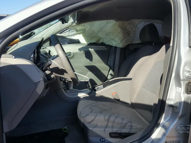 1G1ZA5EU7CF391459 - 2012 CHEVROLET MALIBU LS Gümüş foto 5