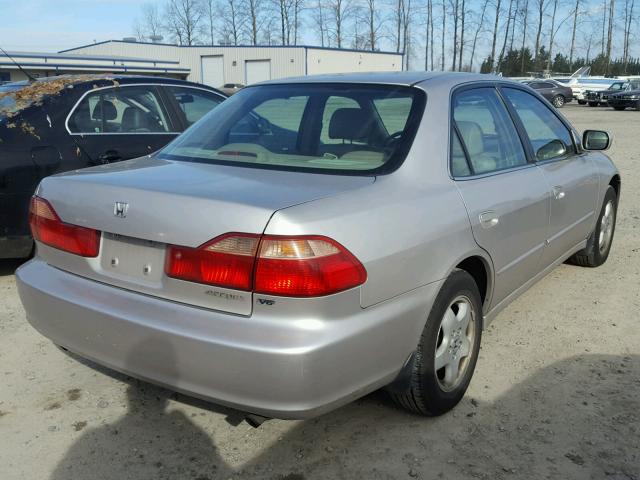 1HGCG1654XA013938 - 1999 HONDA ACCORD EX SILVER photo 4