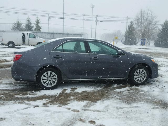 4T4BF1FK1DR278797 - 2013 TOYOTA CAMRY L 石墨色 照片 9