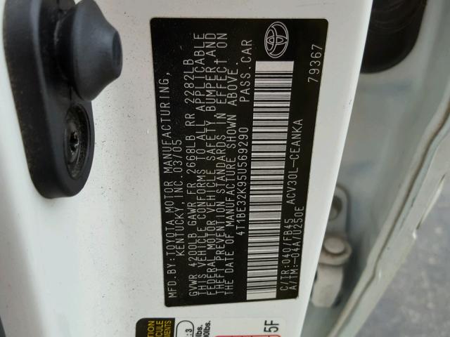 4T1BE32K95U569290 - 2005 TOYOTA CAMRY LE WHITE photo 10