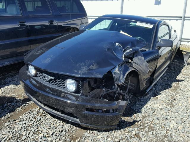 1ZVHT82H965263155 - 2006 FORD MUSTANG GT BLACK photo 2