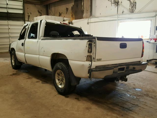 1GCEK19T82E142153 - 2002 CHEVROLET SILVERADO WHITE photo 3