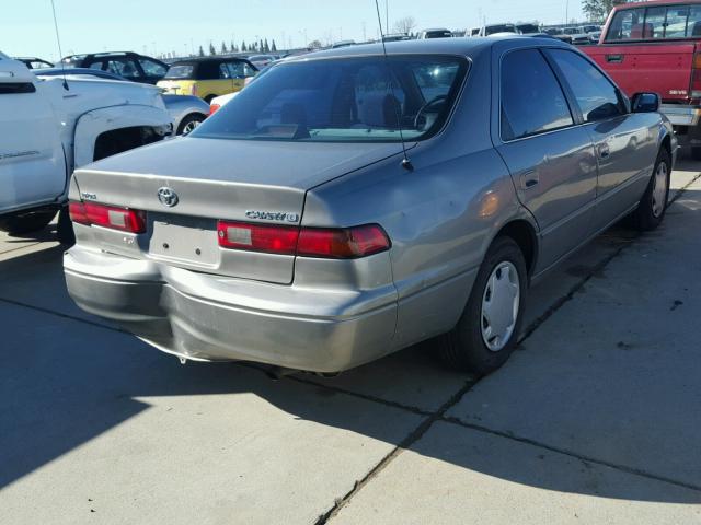 4T1BG22K1WU332489 - 1998 TOYOTA CAMRY CE BEIGE photo 4