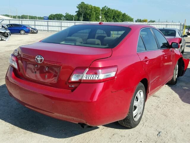 4T1BF3EK7BU689397 - 2011 TOYOTA CAMRY BASE RED photo 4