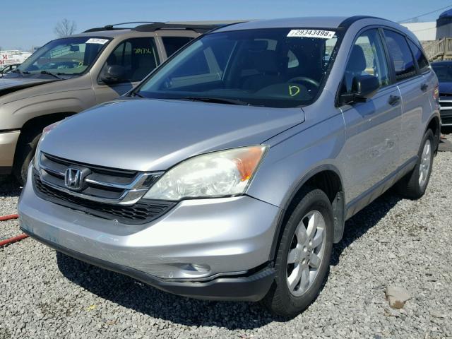 5J6RE3H43BL043535 - 2011 HONDA CR-V SE SILVER photo 2